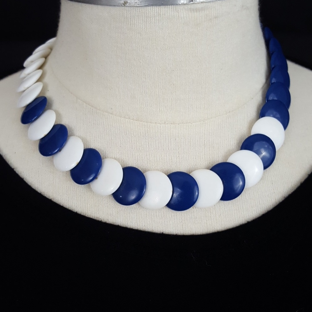 Vintage Avon Newport Necklace